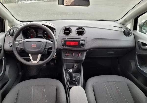 Seat Ibiza cena 13499 przebieg: 255000, rok produkcji 2011 z Łabiszyn małe 37